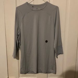 Mens under armor shirt, rush recovery shirt, Sz Medium